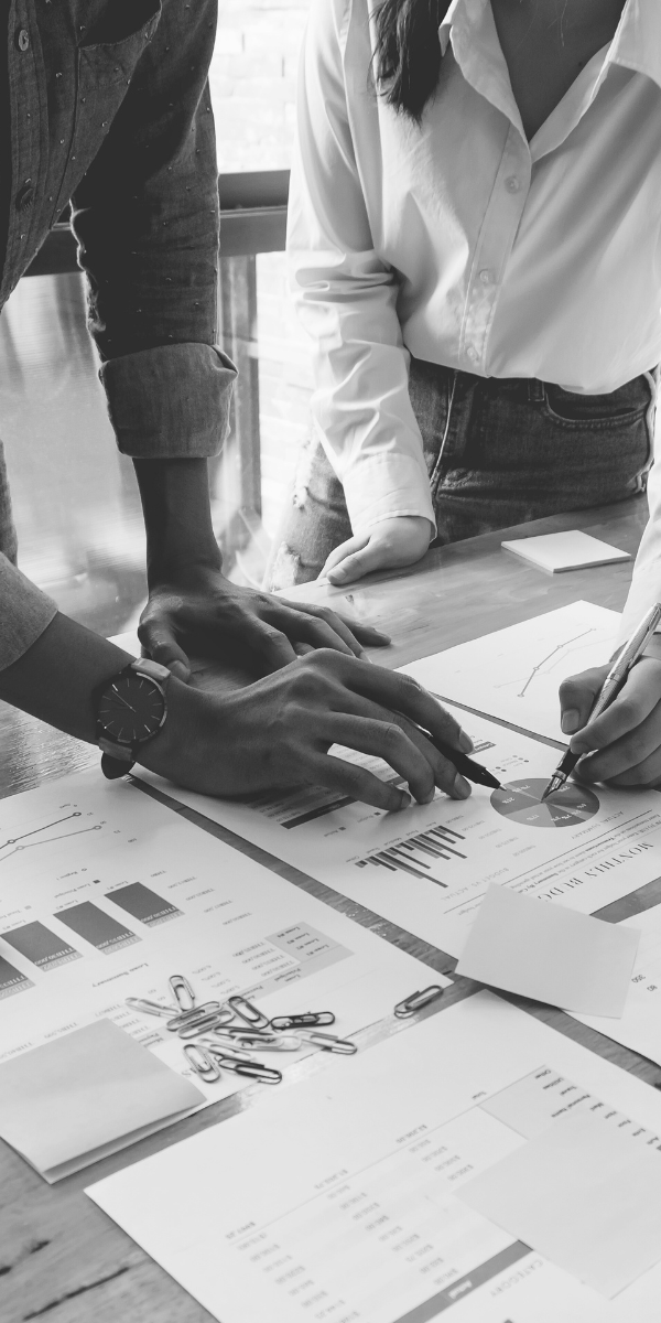 Black and White Narrow Image